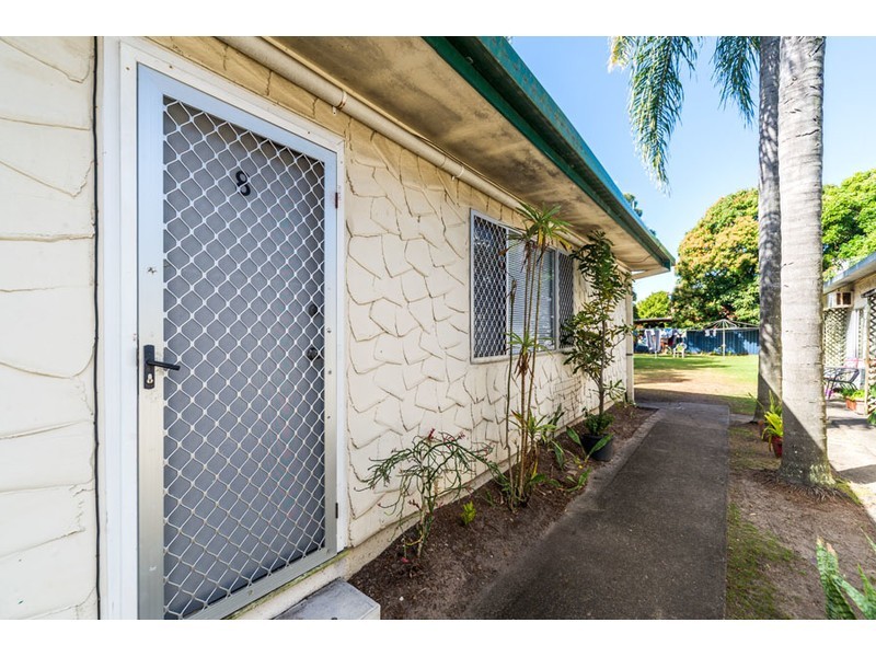 8/5 Proud Street, Labrador QLD 4215