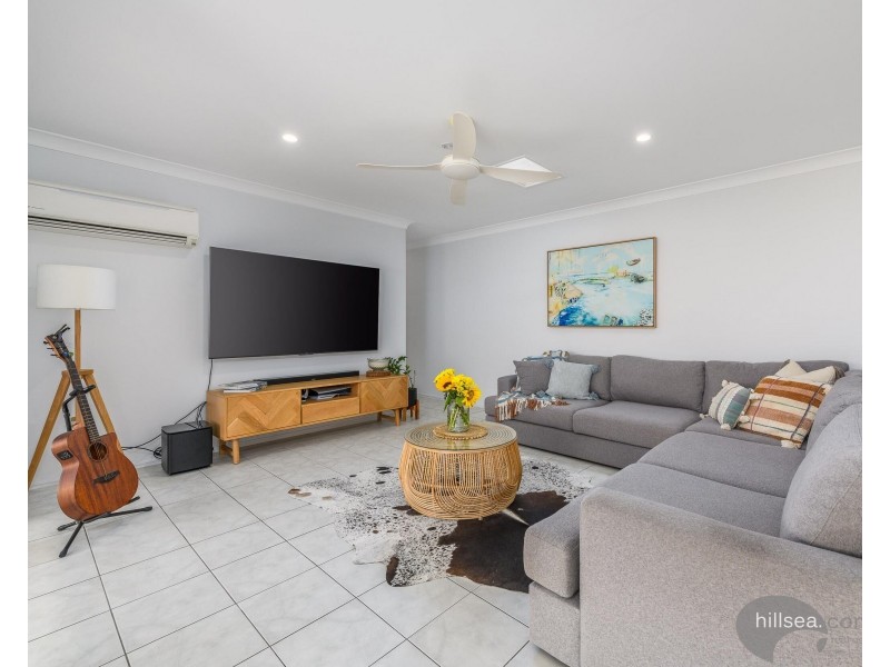 1/12 Catherine Court, Labrador QLD 4215