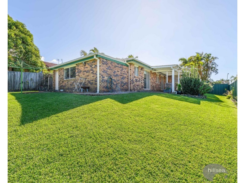 4 Essendon Close, Arundel QLD 4214