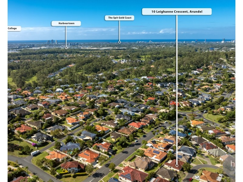10 Leighanne Crescent, Arundel QLD 4214