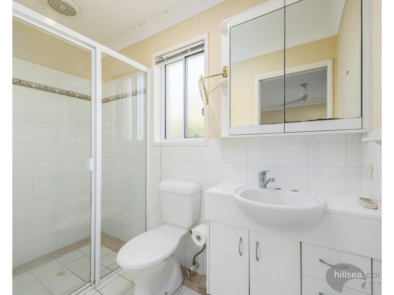 10 Leighanne Crescent, Arundel QLD 4214