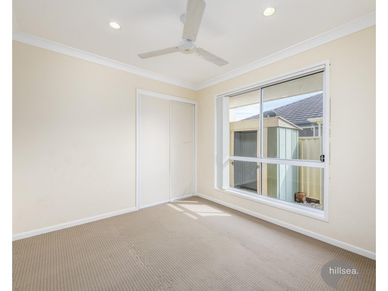 10 Leighanne Crescent, Arundel QLD 4214