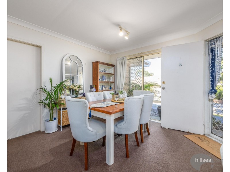 5/137 Olsen Avenue, Labrador QLD 4215