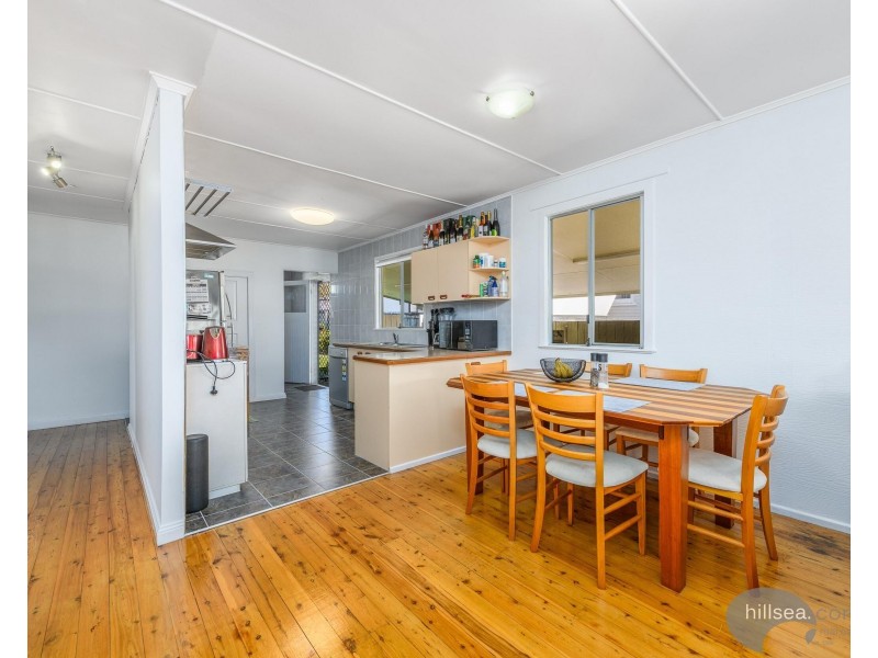 94 Robert Street, Labrador QLD 4215