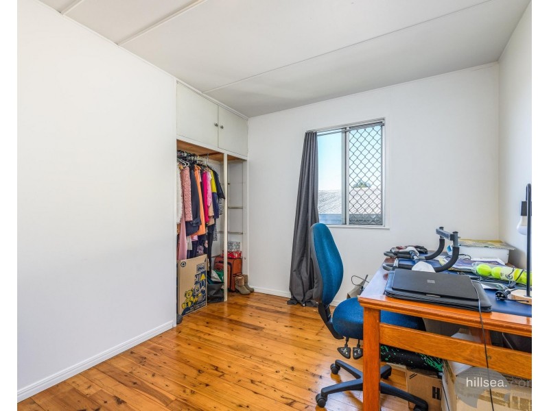 94 Robert Street, Labrador QLD 4215