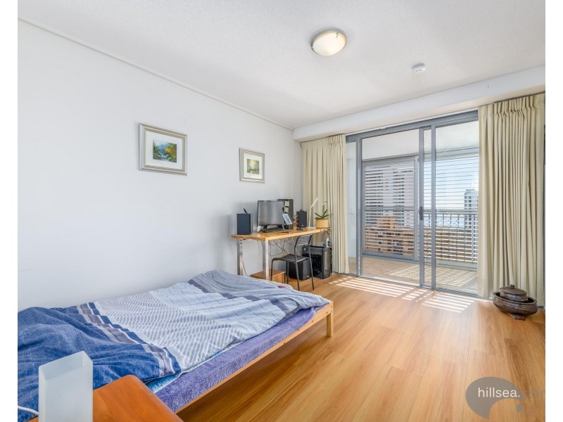 129/105 Scarborough Street, Southport QLD 4215