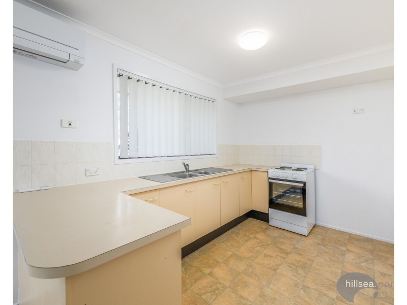 2/5 Hentdale Court, Labrador QLD 4215