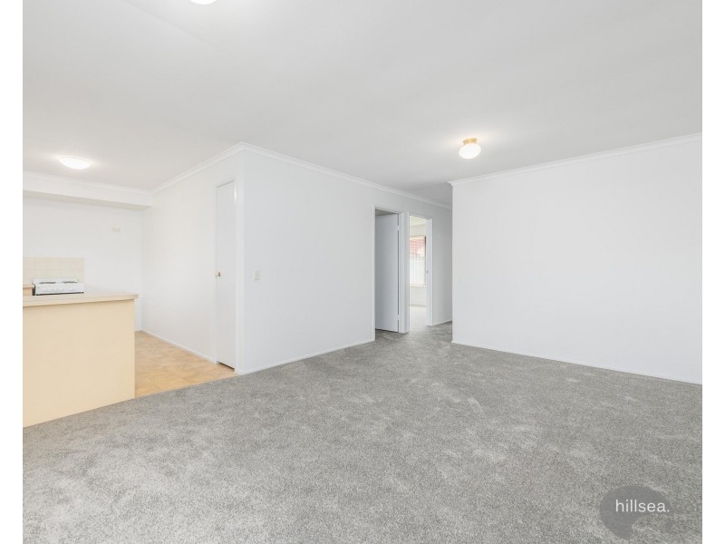 2/5 Hentdale Court, Labrador QLD 4215