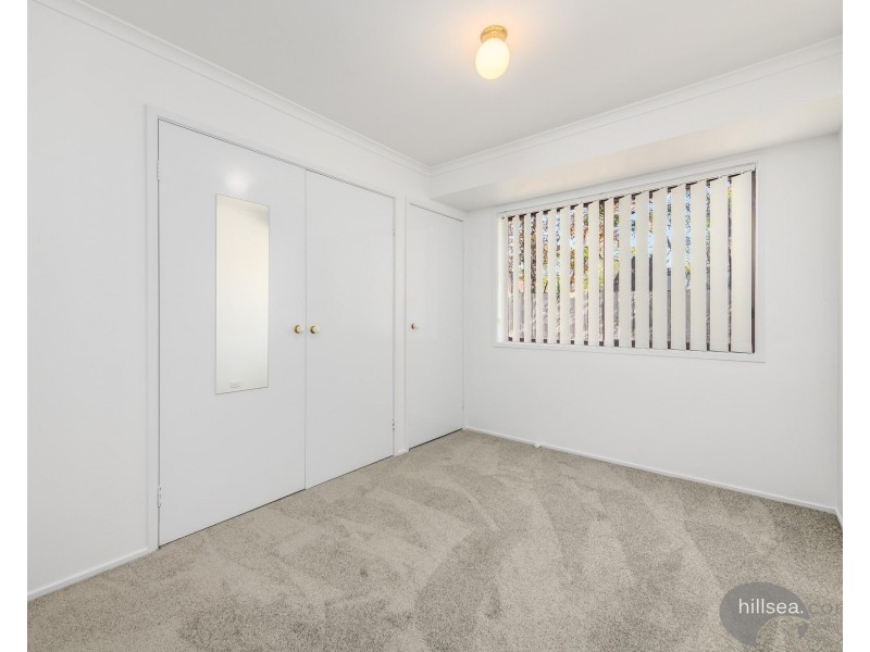 2/5 Hentdale Court, Labrador QLD 4215