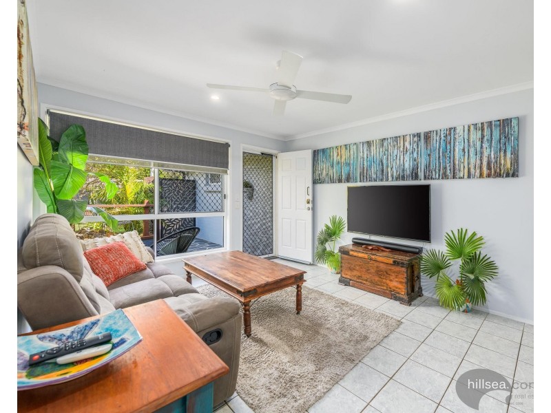 1/69 Usher Avenue, Labrador QLD 4215