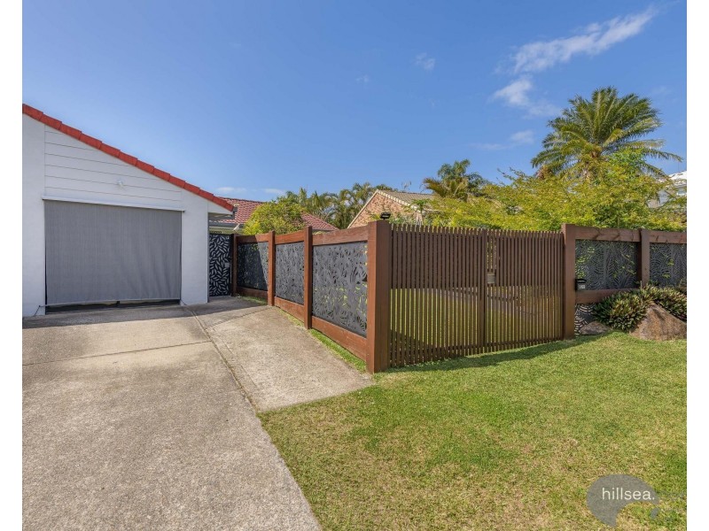 1/69 Usher Avenue, Labrador QLD 4215