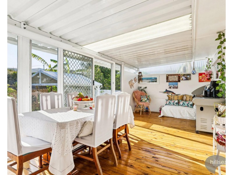 4 Wilson Street, Labrador QLD 4215