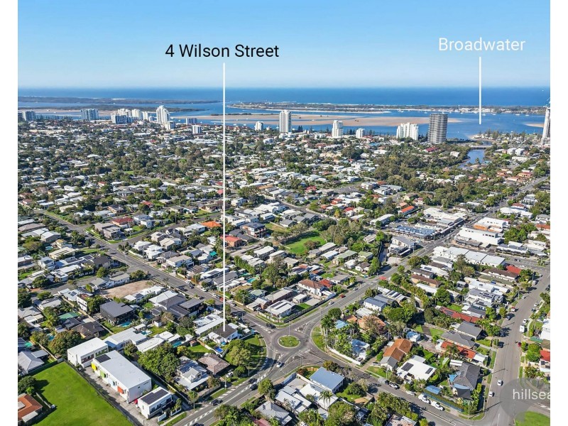 4 Wilson Street, Labrador QLD 4215