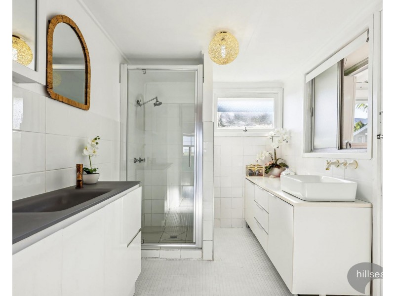 4 Wilson Street, Labrador QLD 4215