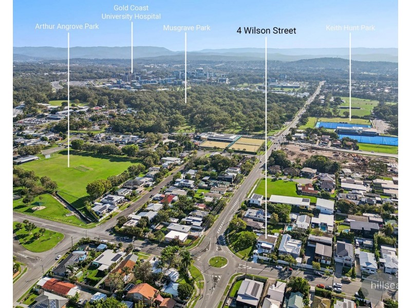 4 Wilson Street, Labrador QLD 4215