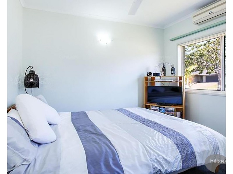 56 Jack Nicklaus Way, Parkwood QLD 4214