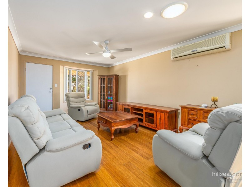 1/3 Clovelly Place, Labrador QLD 4215