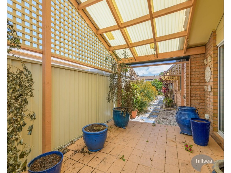 1/3 Clovelly Place, Labrador QLD 4215