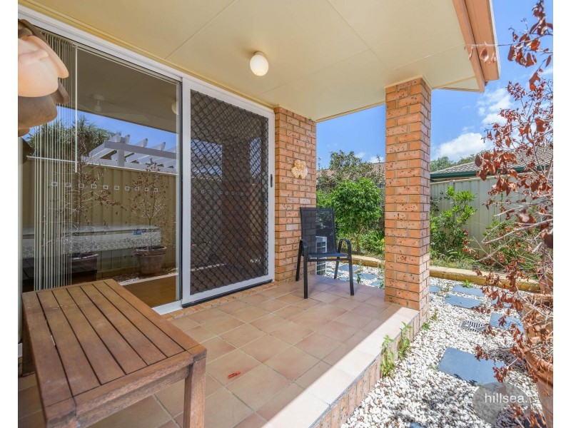 1/3 Clovelly Place, Labrador QLD 4215
