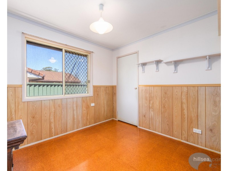 1/4 Robin Joy Close, Labrador QLD 4215