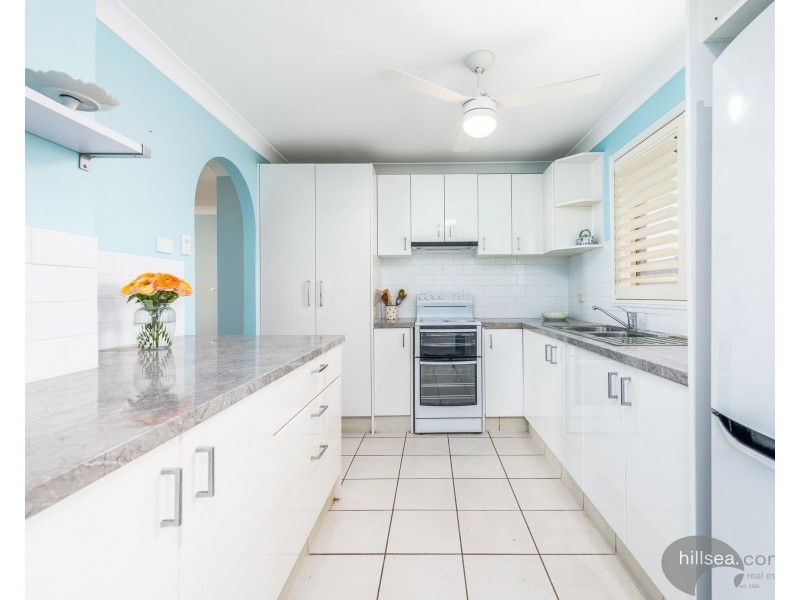 1/7 Stephanie Court, Labrador QLD 4215