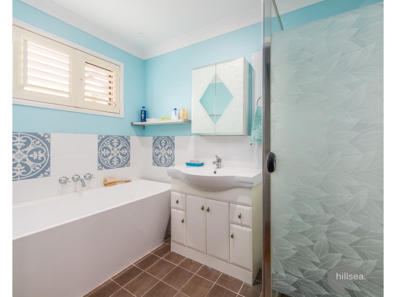 1/7 Stephanie Court, Labrador QLD 4215