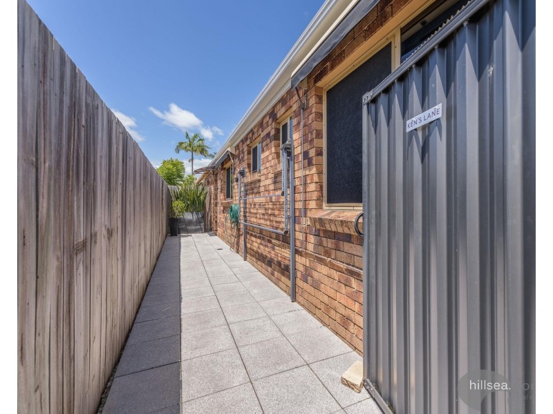 1/7 Stephanie Court, Labrador QLD 4215