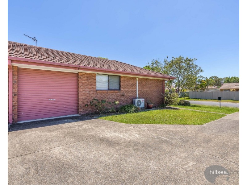 1/5 Hentdale Court, Labrador QLD 4215