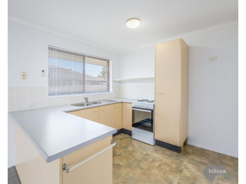 1/5 Hentdale Court, Labrador QLD 4215