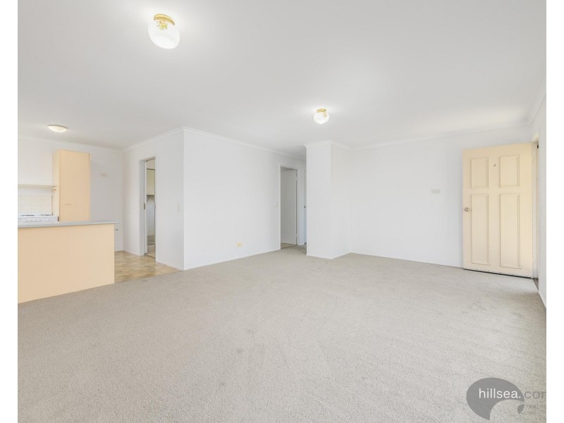 1/5 Hentdale Court, Labrador QLD 4215