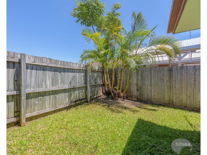 1/5 Hentdale Court, Labrador QLD 4215
