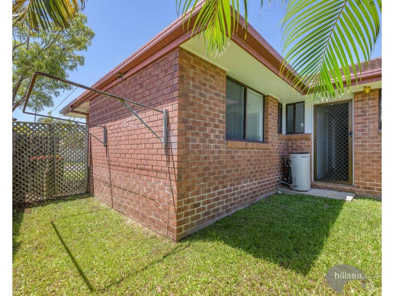 1/5 Hentdale Court, Labrador QLD 4215