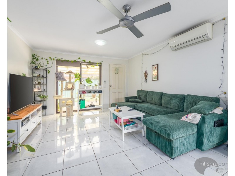 2/55 Morinda Way, Labrador QLD 4215