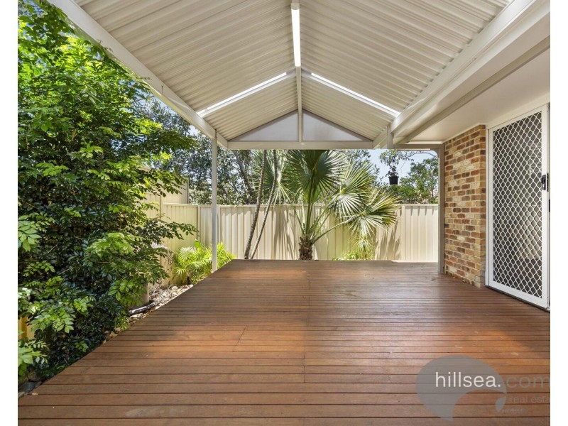 2/487 Pine Ridge Road, Runaway Bay QLD 4216