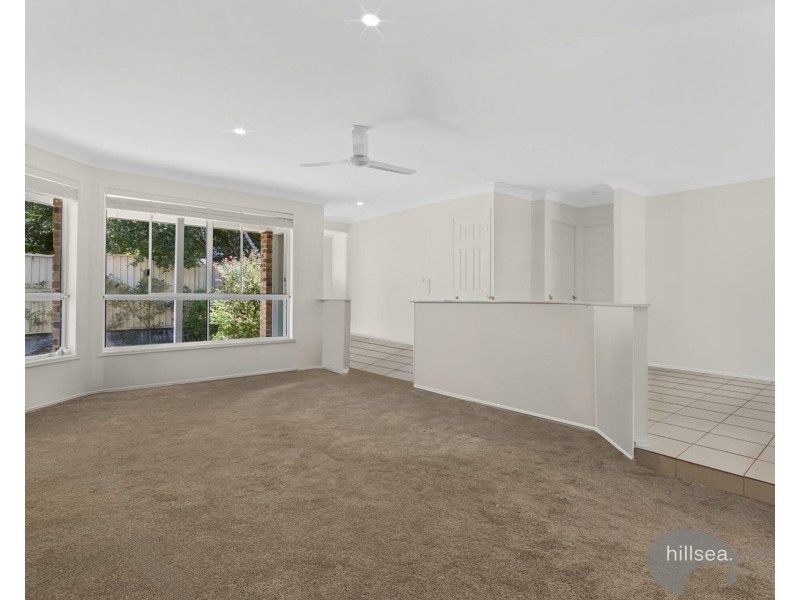 2/487 Pine Ridge Road, Runaway Bay QLD 4216