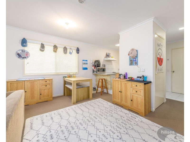 4/17 McMillan Street, Labrador QLD 4215