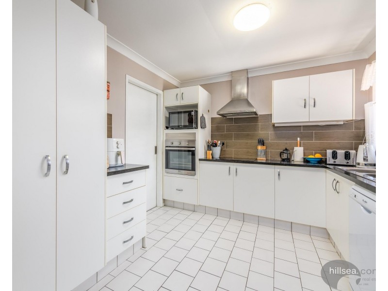 2/12 Calvary Court, Labrador QLD 4215