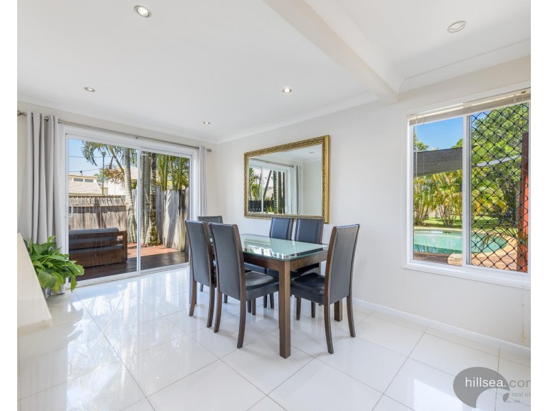 32/81 Olsen Avenue, Labrador QLD 4215