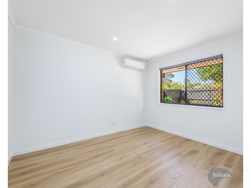 2/18 Elm Court, Labrador QLD 4215