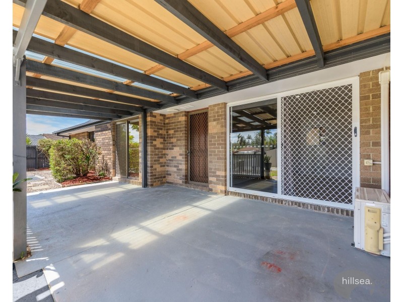 2/18 Elm Court, Labrador QLD 4215