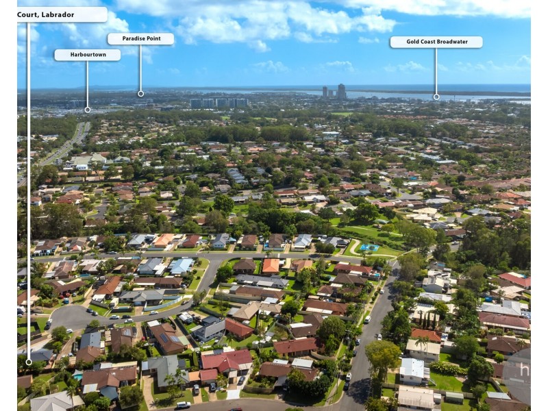 2/18 Elm Court, Labrador QLD 4215