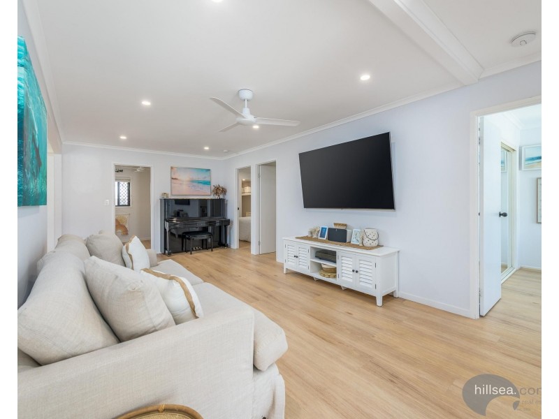 91 Poinsettia Avenue, Hollywell QLD 4216