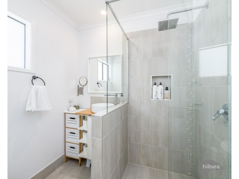 91 Poinsettia Avenue, Hollywell QLD 4216