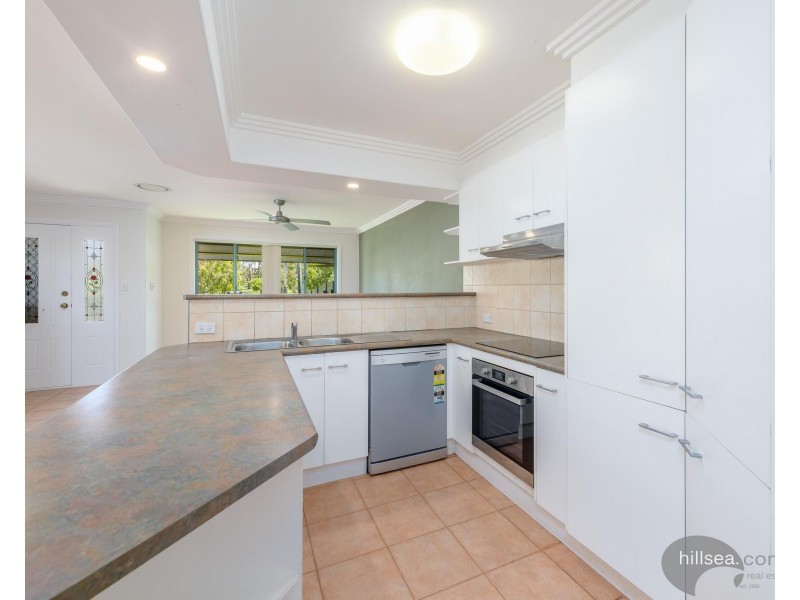 2/45 Brown Street, Labrador QLD 4215