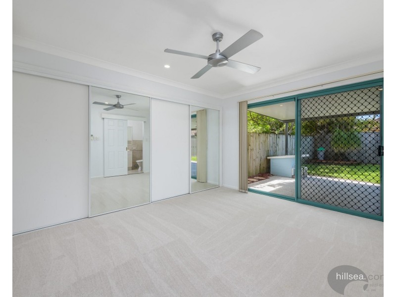 2/45 Brown Street, Labrador QLD 4215