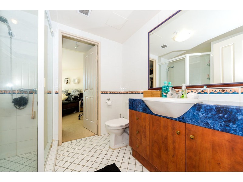 206/182-192 Marine Parade, Labrador QLD 4215