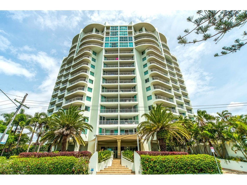206/182-192 Marine Parade, Labrador QLD 4215