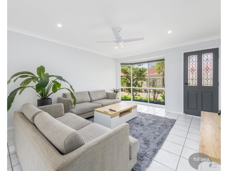 1/9 Riccarton Place, Labrador QLD 4215