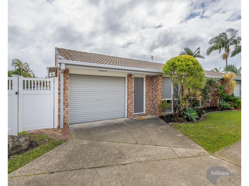 1/9 Riccarton Place, Labrador QLD 4215