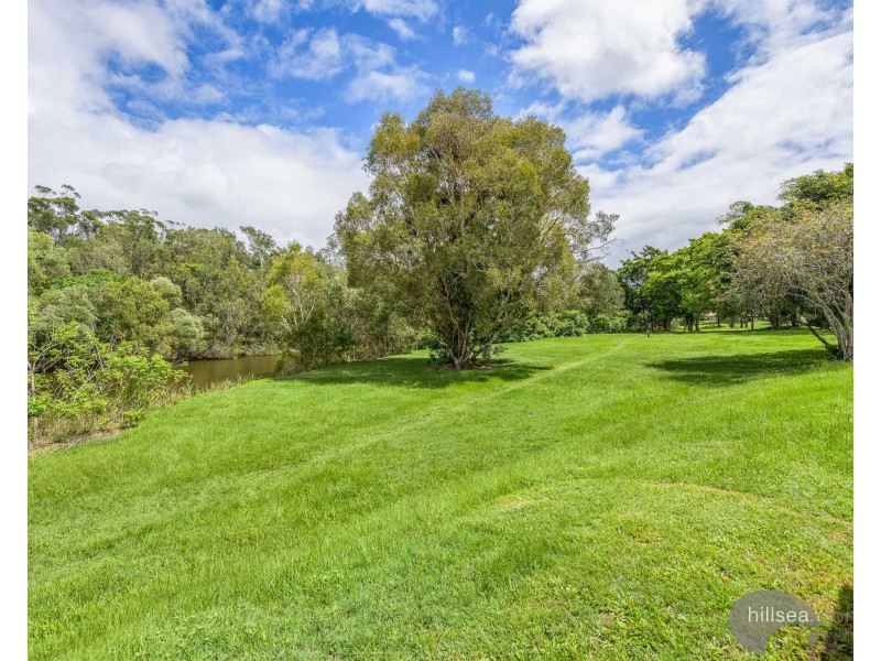 2/92 Kangaroo Avenue, Coombabah QLD 4216